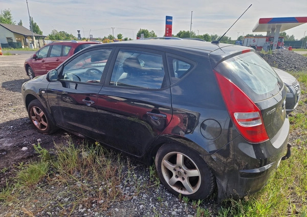 Hyundai I30 cena 4200 przebieg: 200000, rok produkcji 2007 z Kórnik małe 46